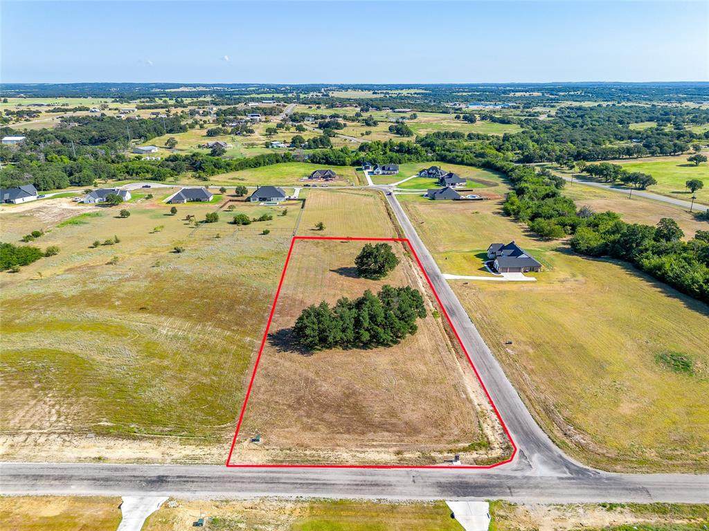 1016 Lilly Lane - Photo 1