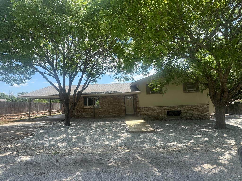 111 Lamar - Photo 1