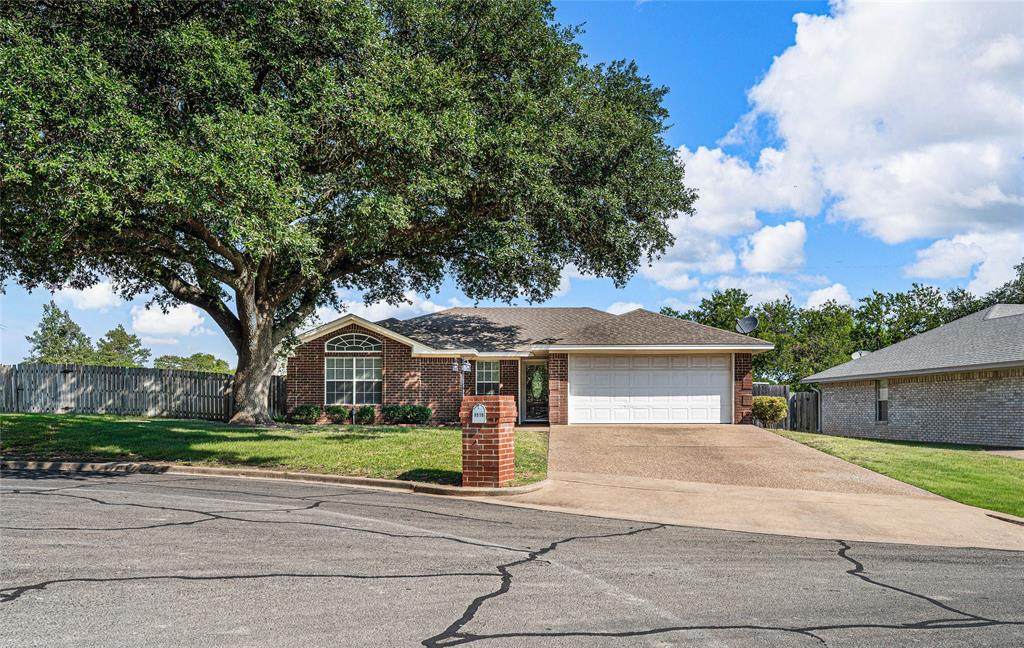 9519 Reno Drive - Photo 1