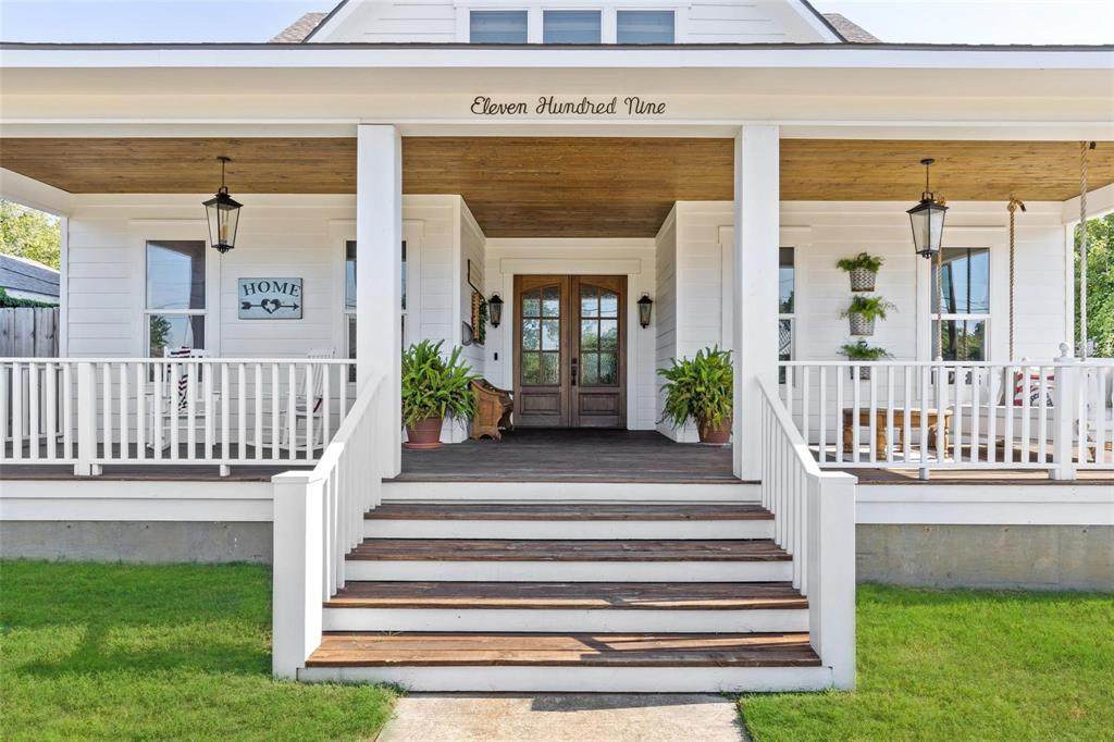 1109 Oakdale Road - Photo 1