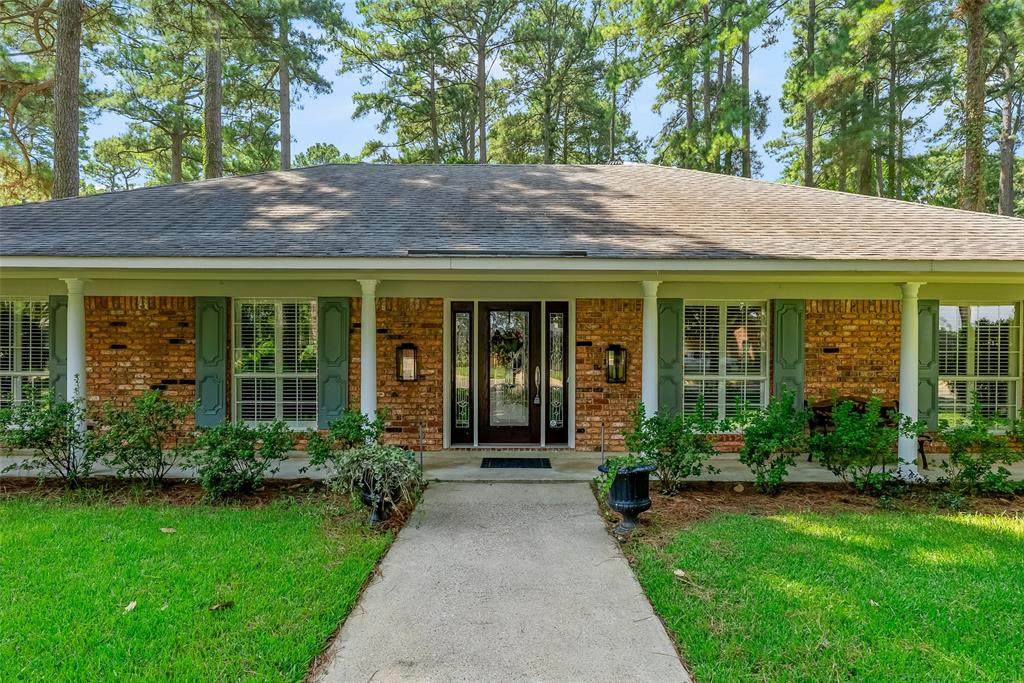 720 Cobblestone Drive - Photo 1