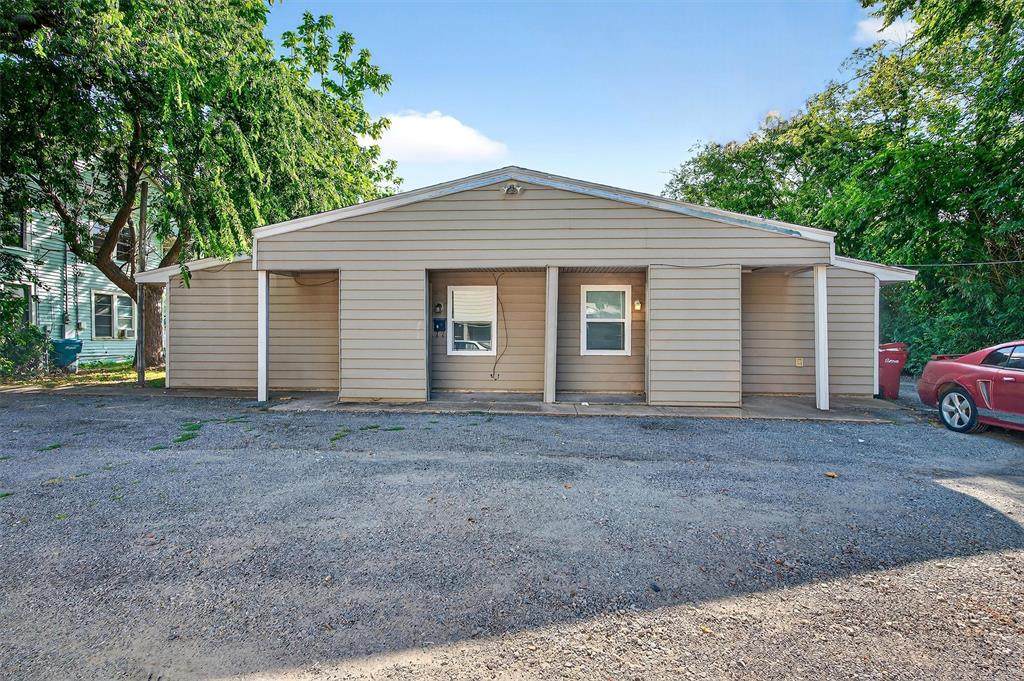 816 Crockett Street - Photo 1