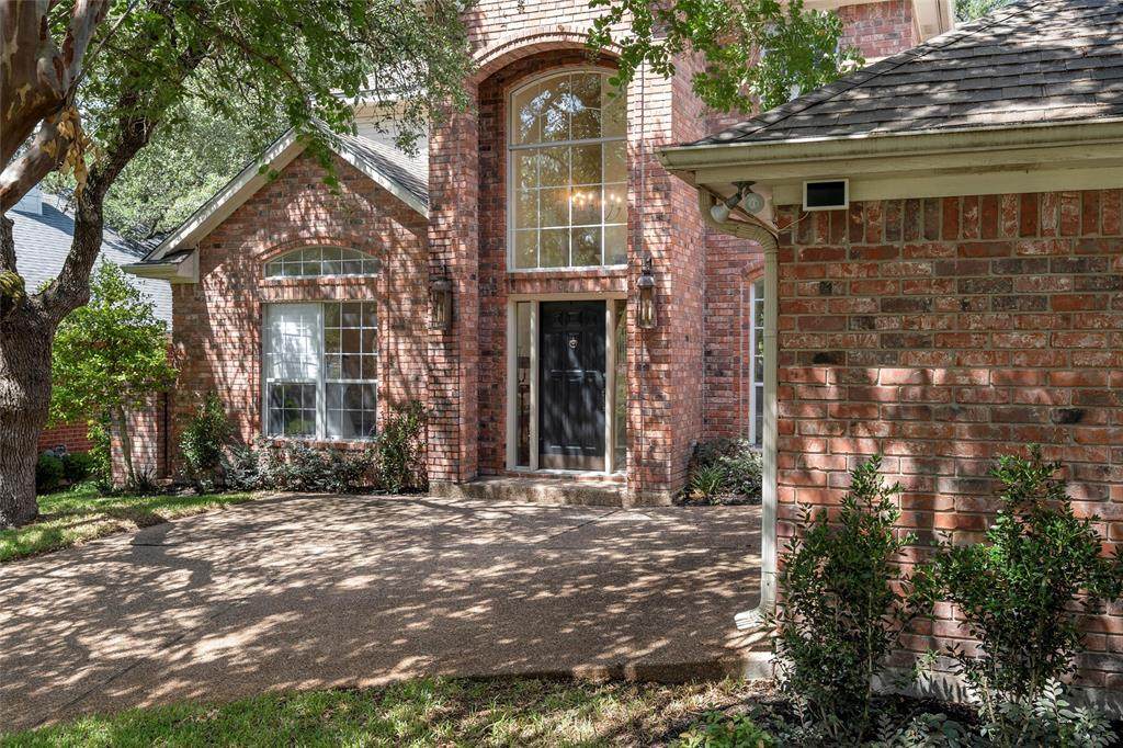 200 Wellington Drive - Photo 1