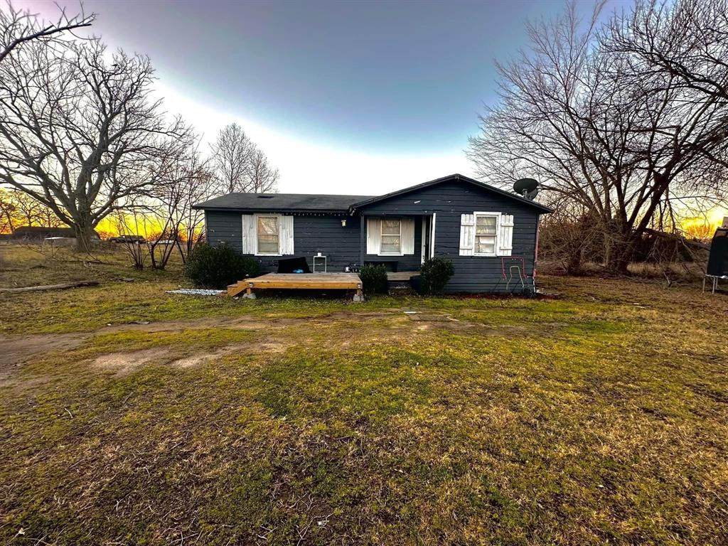 1637 Fm 917 - Photo 1