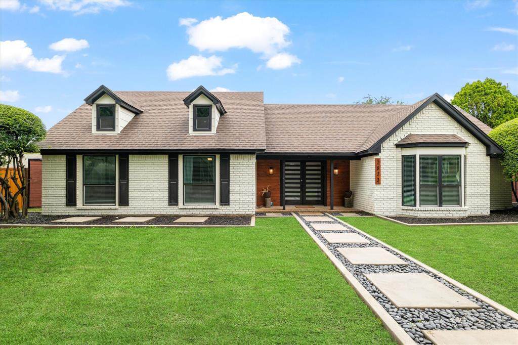 2833 Meadowbrook Drive - Photo 1