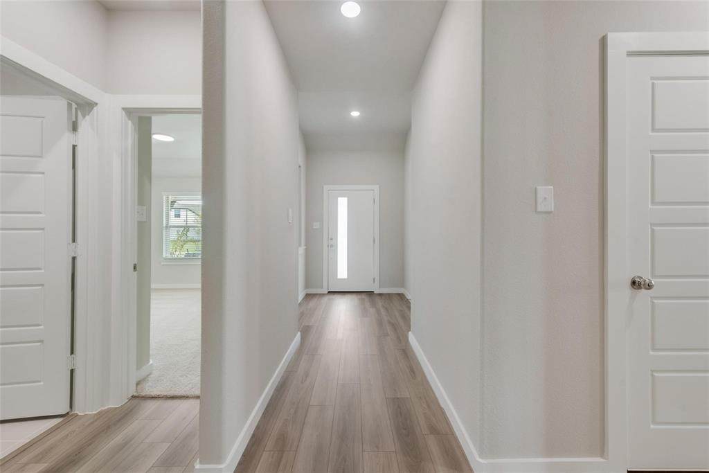 809 Tidal Drive - Photo 1