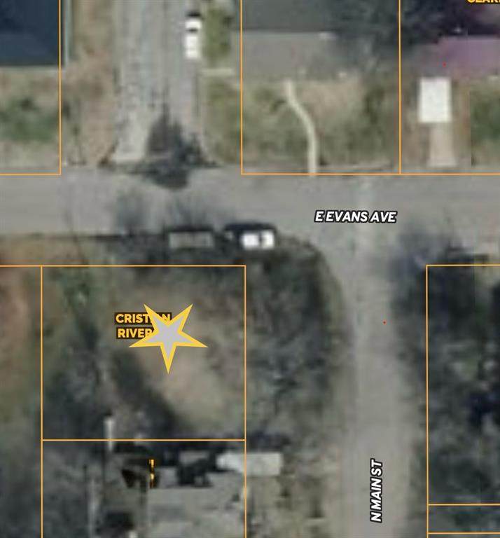 1913 Main Street - Photo 1