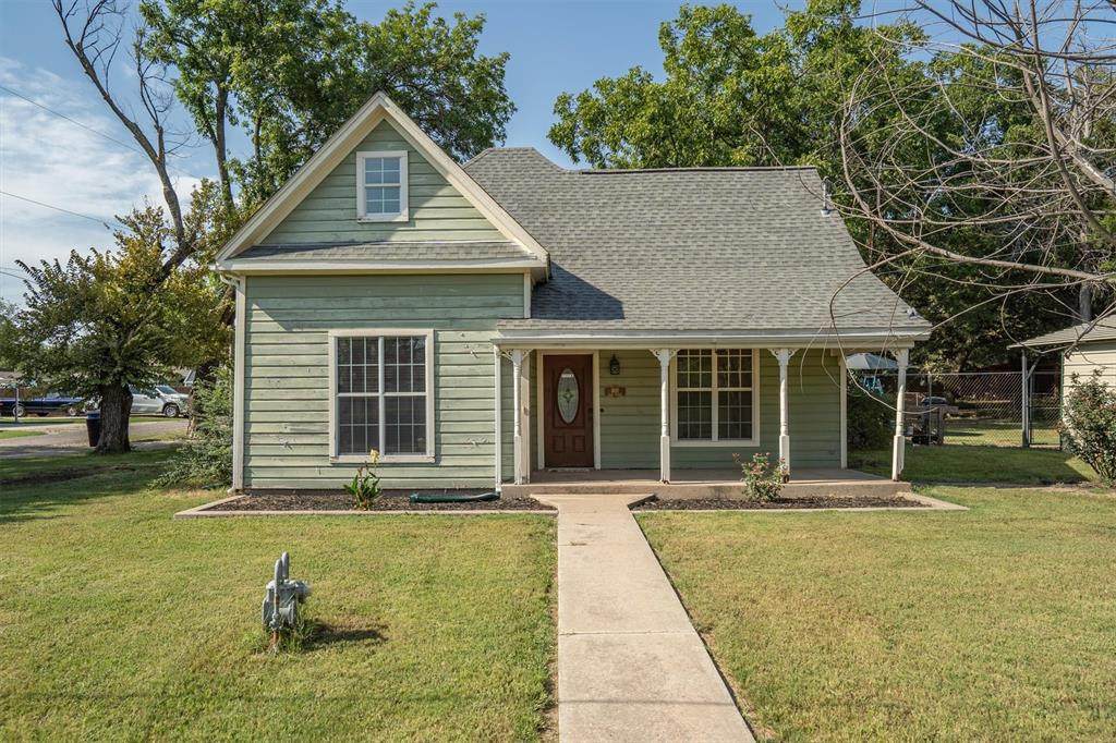 801 Main Street - Photo 1