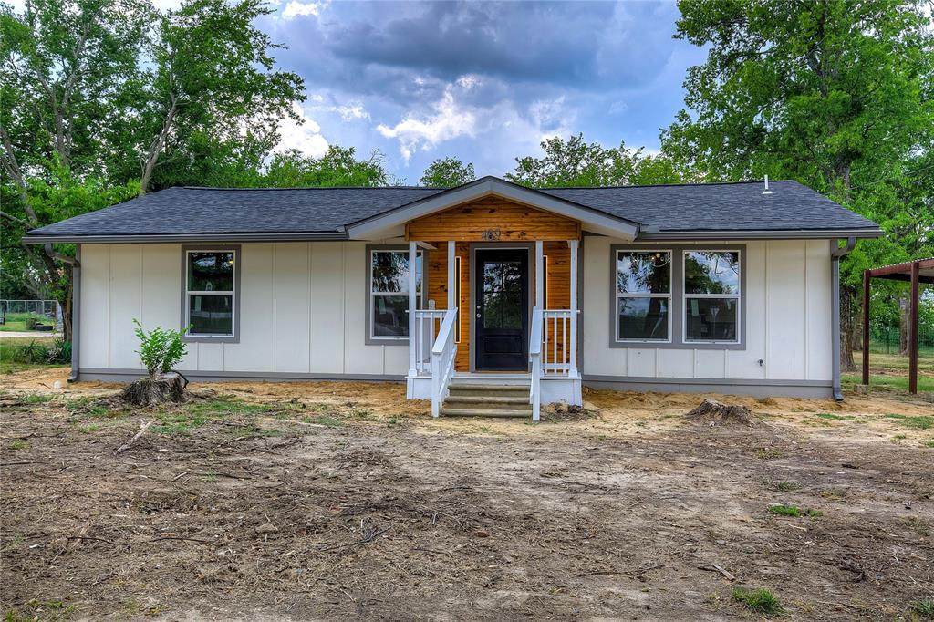 489 Industrial Boulevard - Photo 1