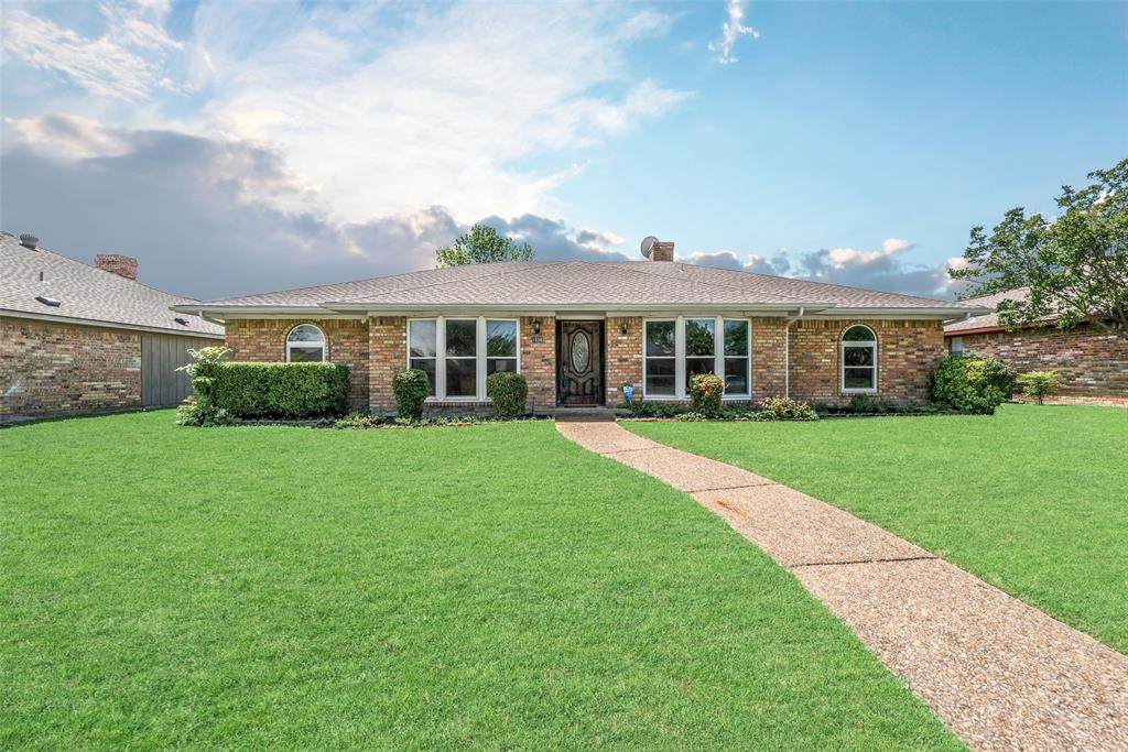 1506 Concord Drive - Photo 1