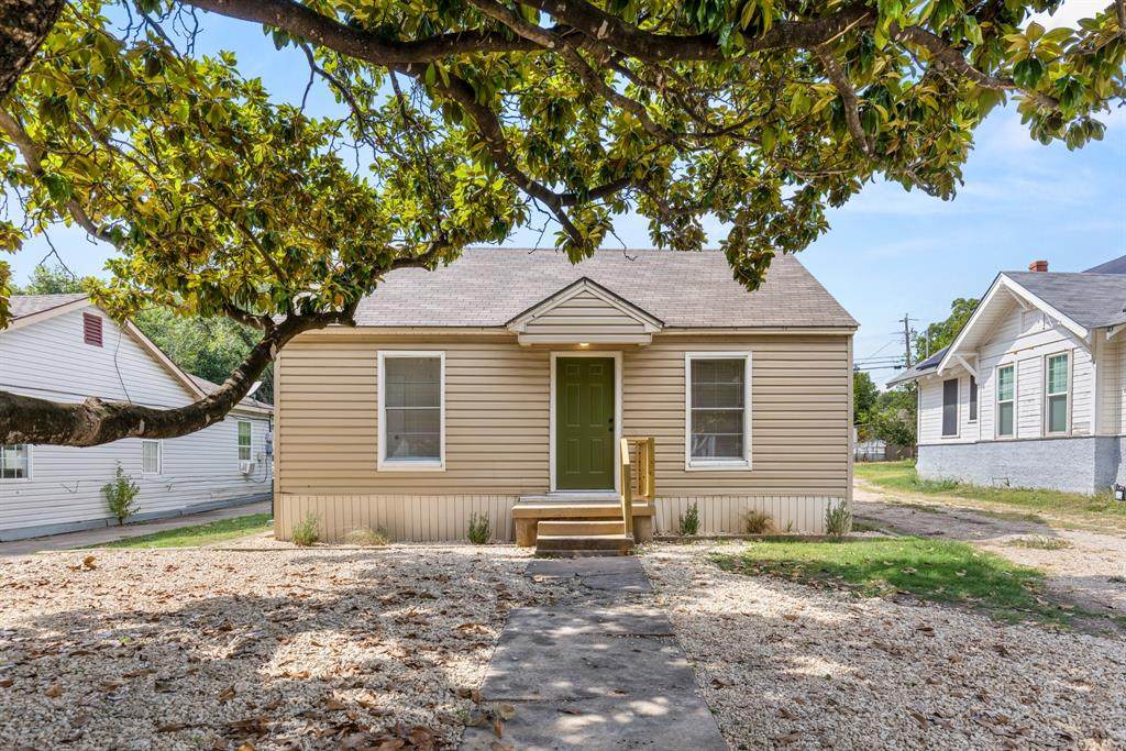 2013 Homan Avenue - Photo 1