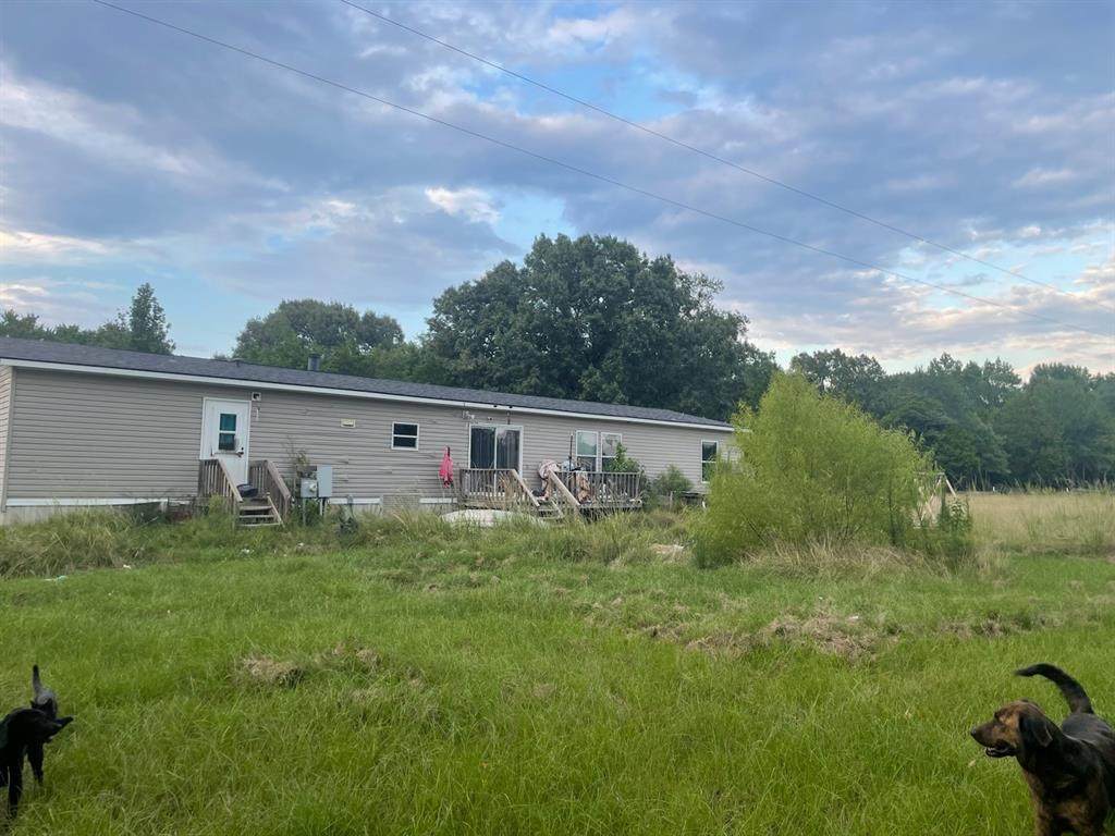 4600 County Road 4706 - Photo 1