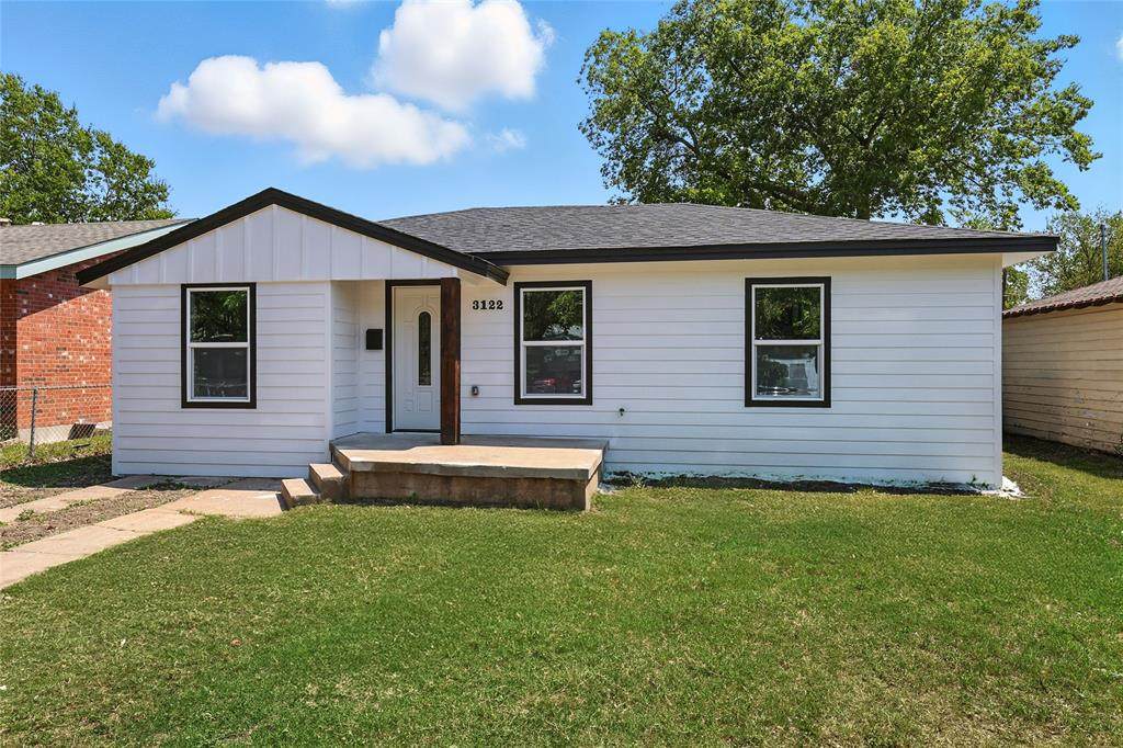 3122 Seevers Avenue - Photo 1