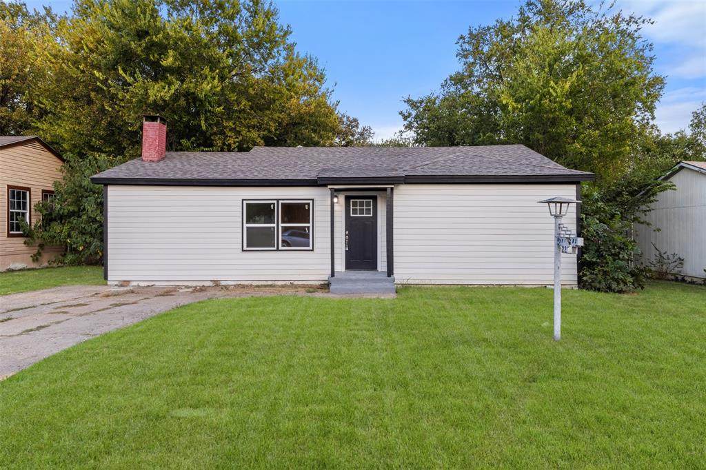 2233 Eastover Avenue - Photo 1