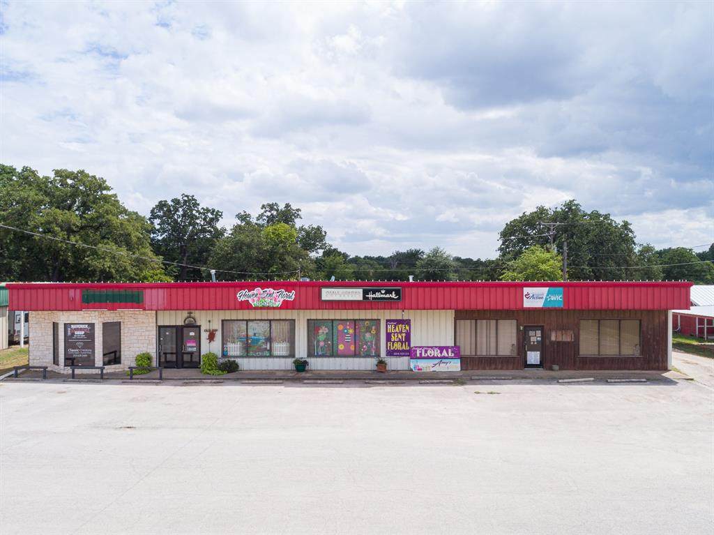 937 Main Street - Photo 1