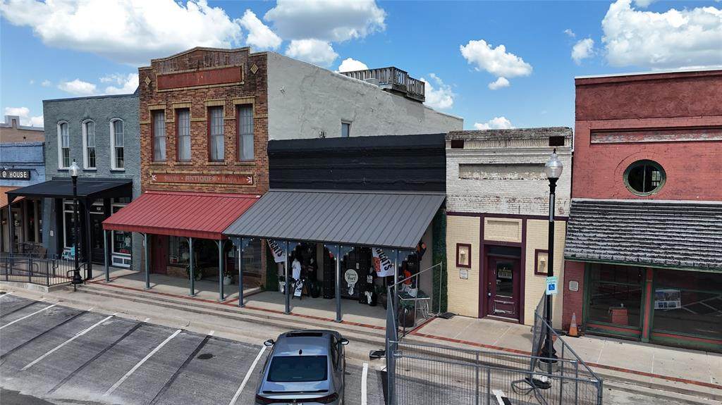 102 Main Street - Photo 1