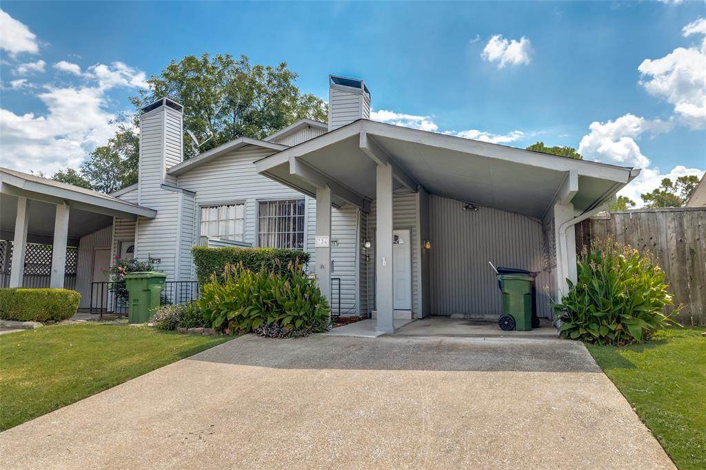 736 Baruna Circle - Photo 1