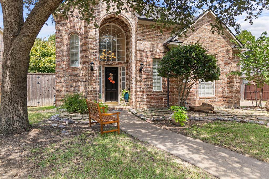 1012 Creek Crossing - Photo 1