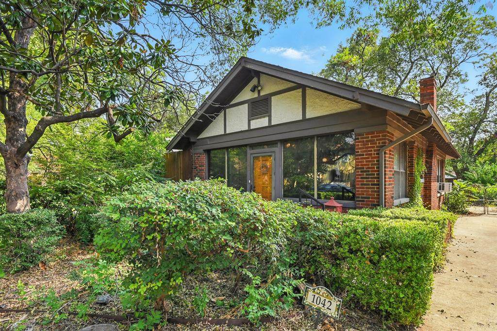 1042 Clinton Avenue - Photo 1