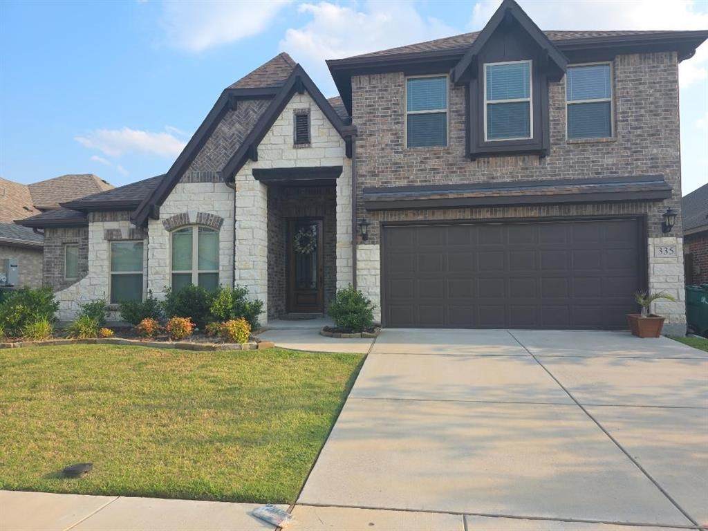 335 Bluewood Drive - Photo 1