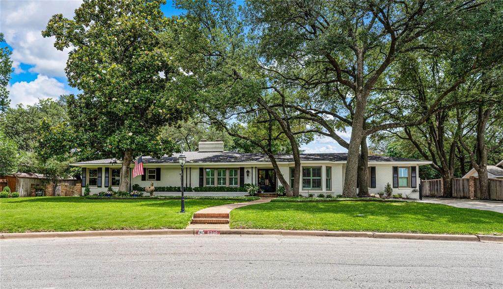 5200 Lockwood Drive - Photo 1