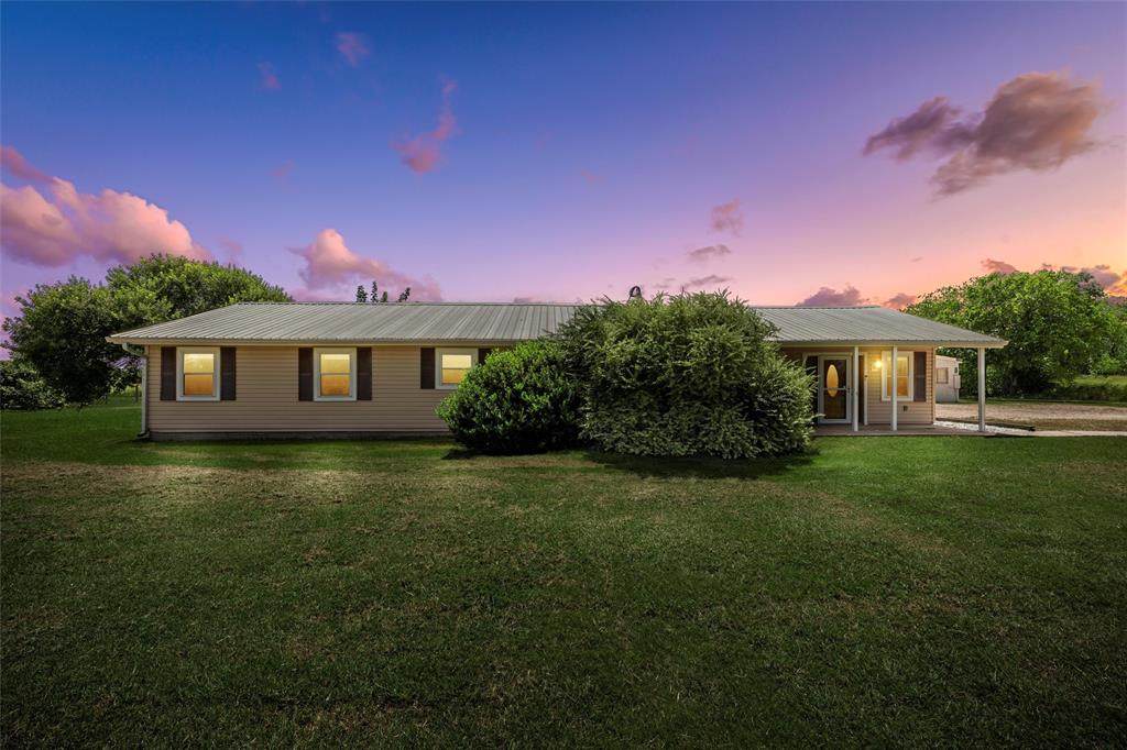 7241 Fm 1237 - Photo 1