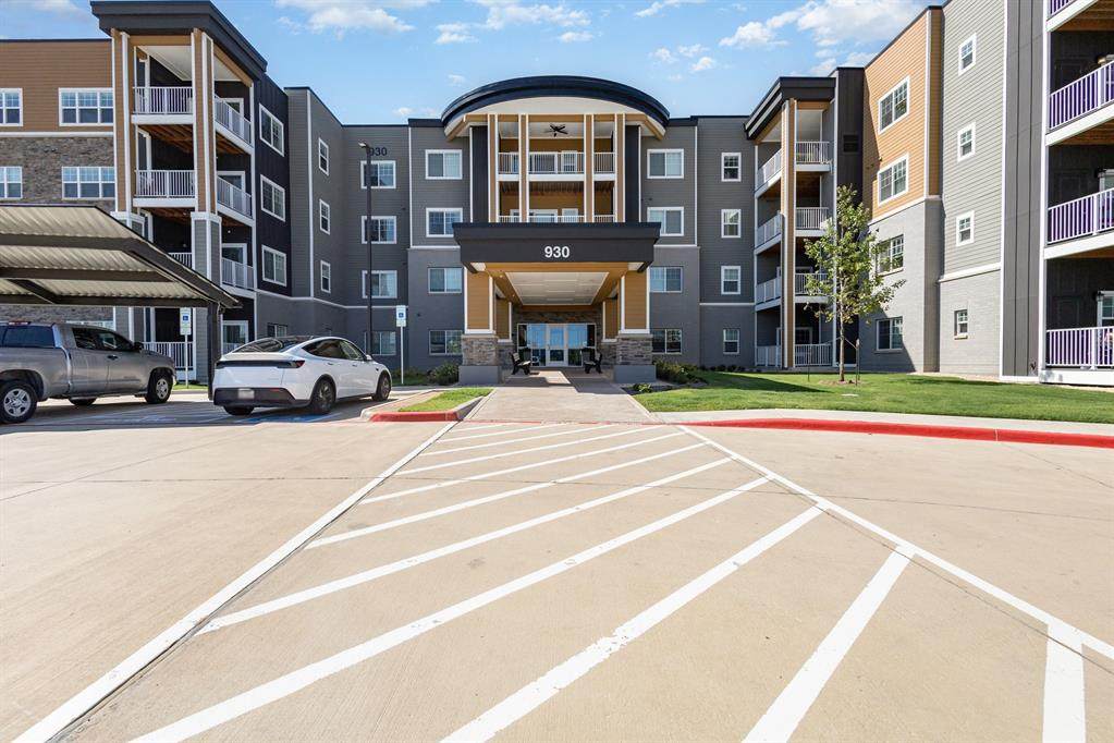 930 Stockton Drive - Photo 1