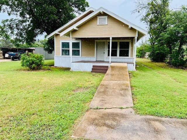 307 18th Street - Photo 1