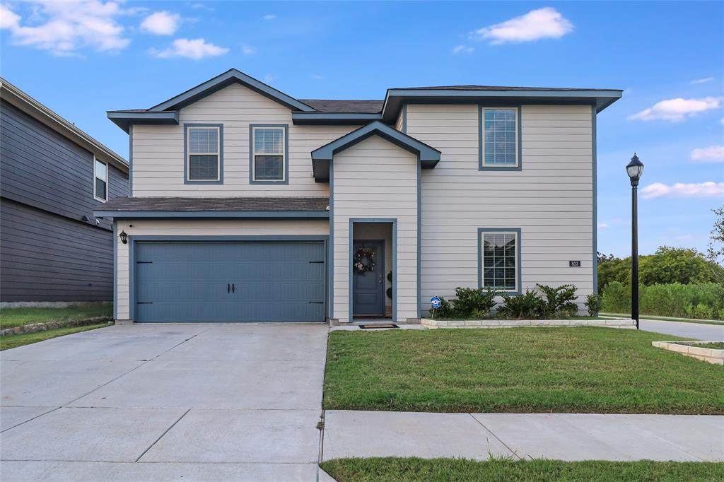 823 Coastline Way - Photo 1