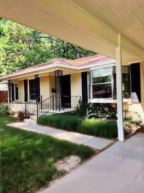 2603 Sherwood Street - Photo 1