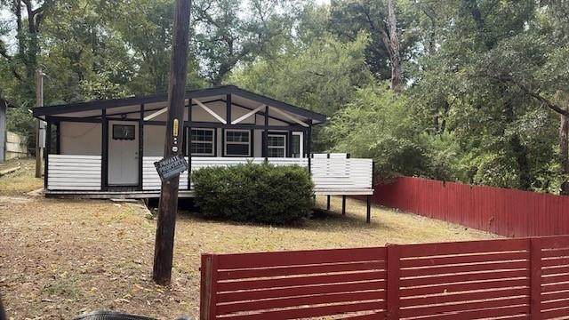 7312 Tanglewood - Photo 1