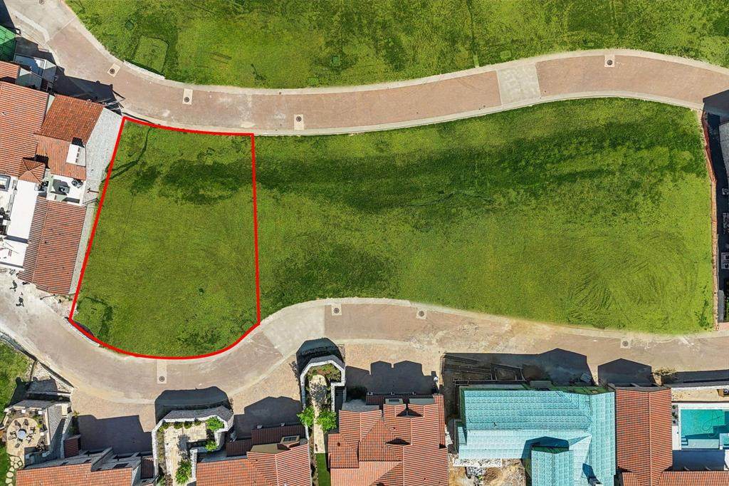 32 Cardona Drive - Photo 1