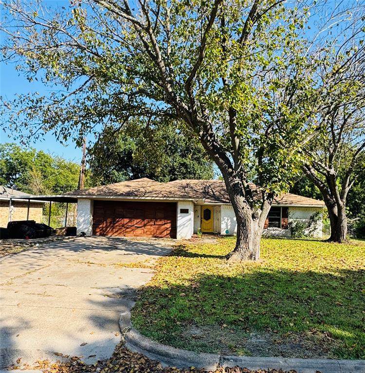 708 Meadow Lane - Photo 1