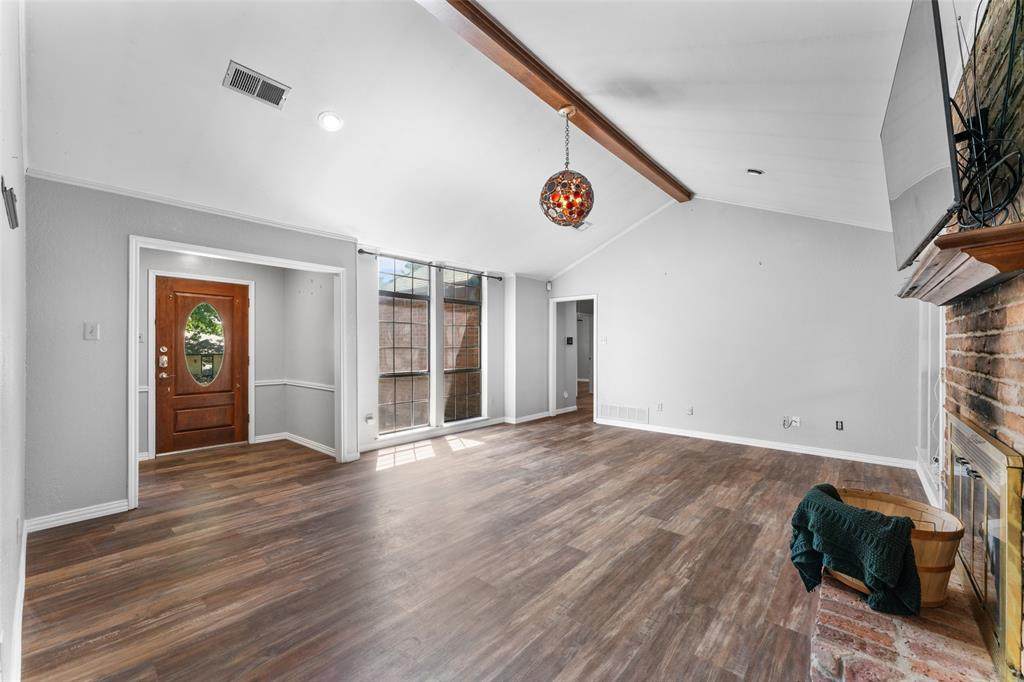 549 Bayberry Lane - Photo 1