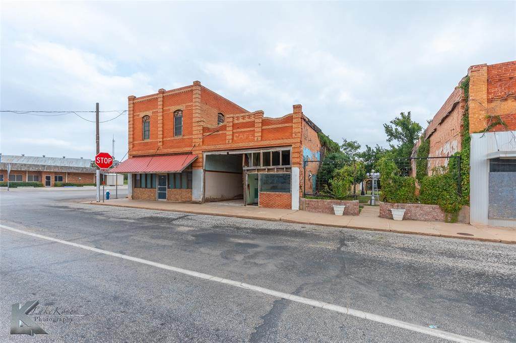 601 5th Street - Photo 1