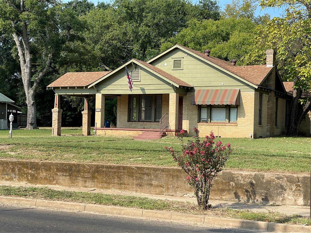 300 Prairieville Street - Photo 1