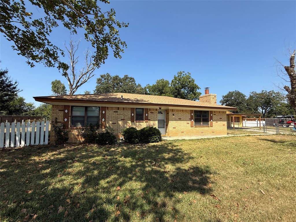 206 Poco Street - Photo 1