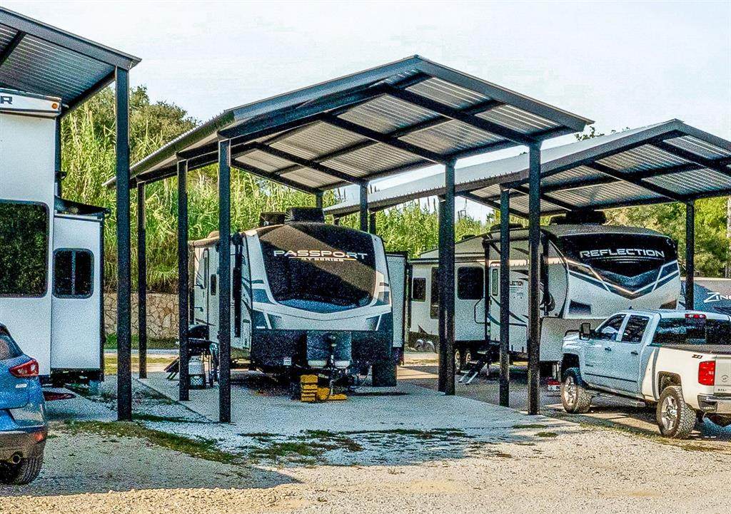 1321 Fm 56 - Photo 1