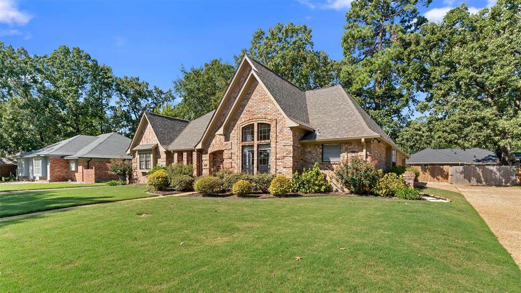 6005 Stoneridge Drive - Photo 1