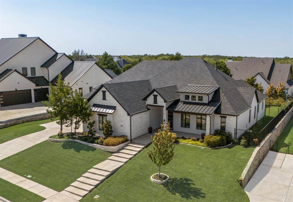 137 Sawgrass Drive - Photo 1