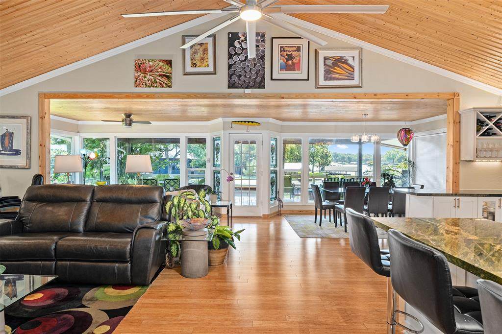 1805 Oak Shore Drive - Photo 1