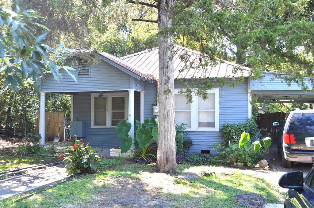 613 Virginia Street - Photo 1