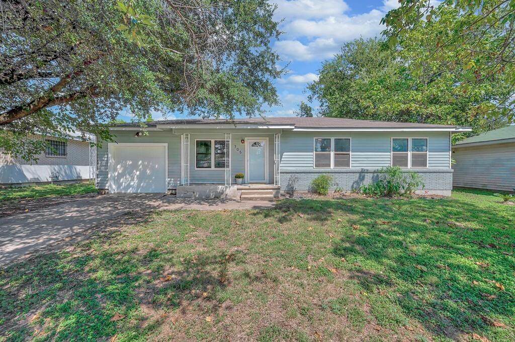 705 Joyce Street - Photo 1
