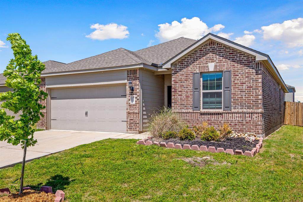 217 Curt Street - Photo 1