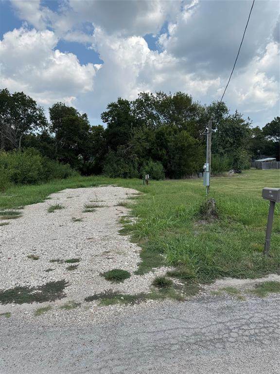 312 N Waco St - Photo 1