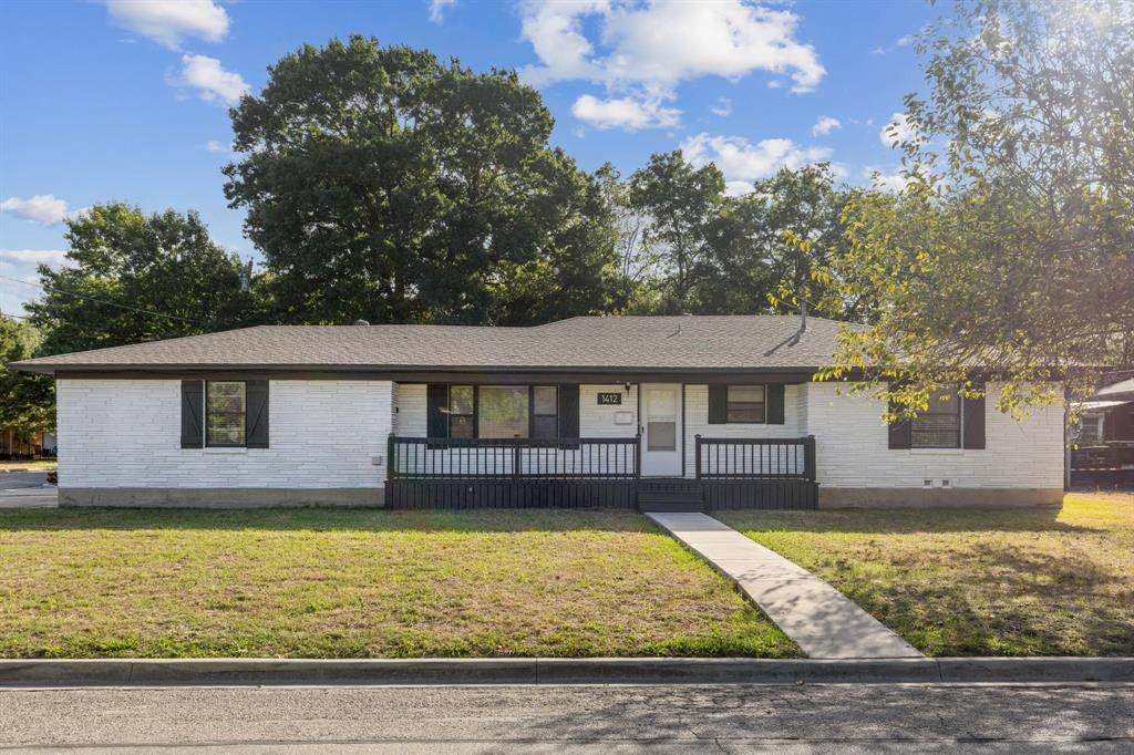 1412 Morris Street - Photo 1