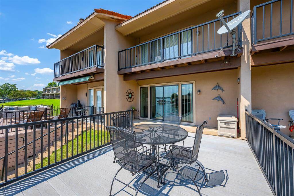 5515 Club Cove Court - Photo 1