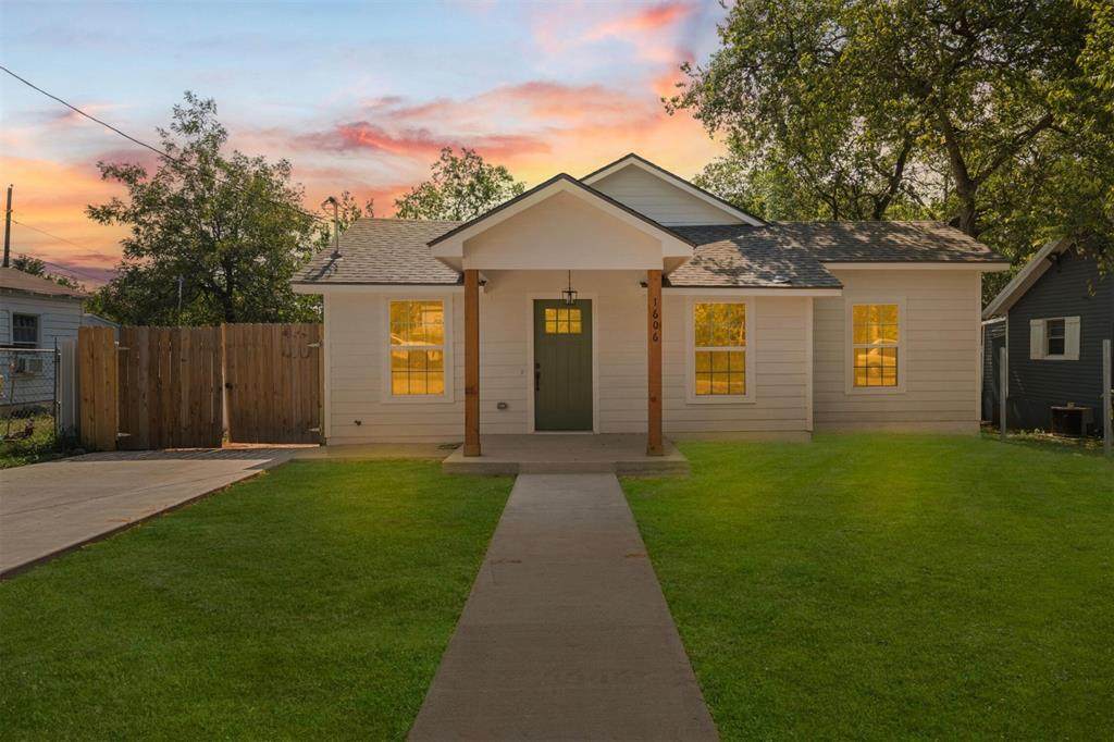 1606 Bryan Avenue - Photo 1