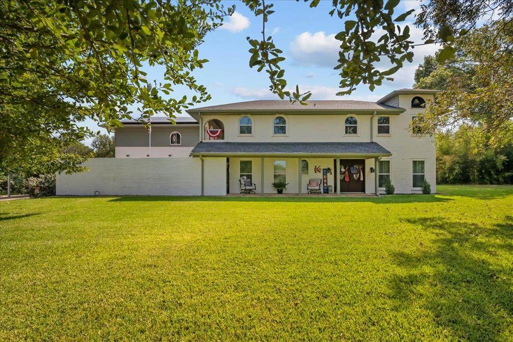 3400 O'brien Circle - Photo 1