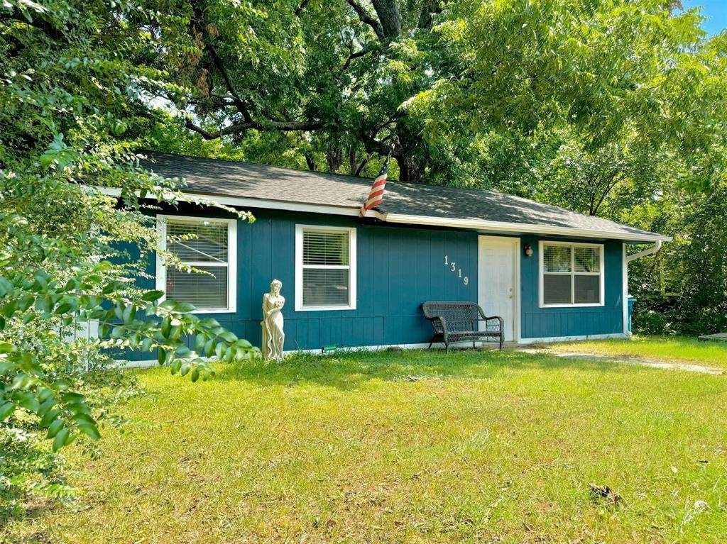 1319 Morgan Street - Photo 1